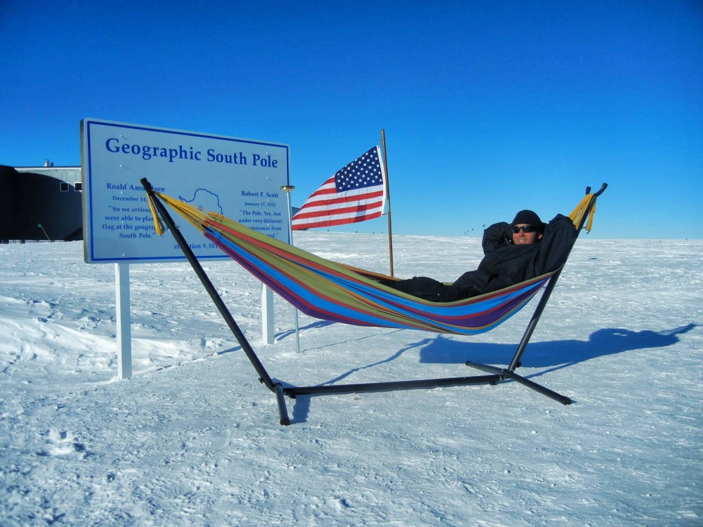 living and working in antarctica at the south pole