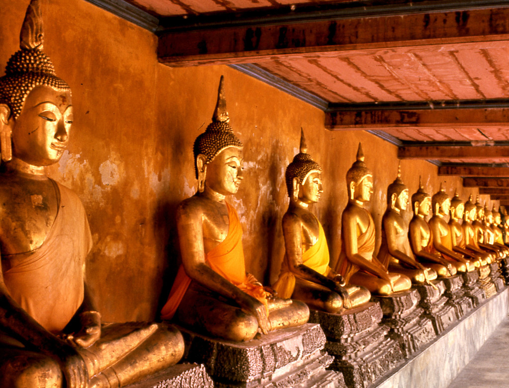 wat mahathat bangkok